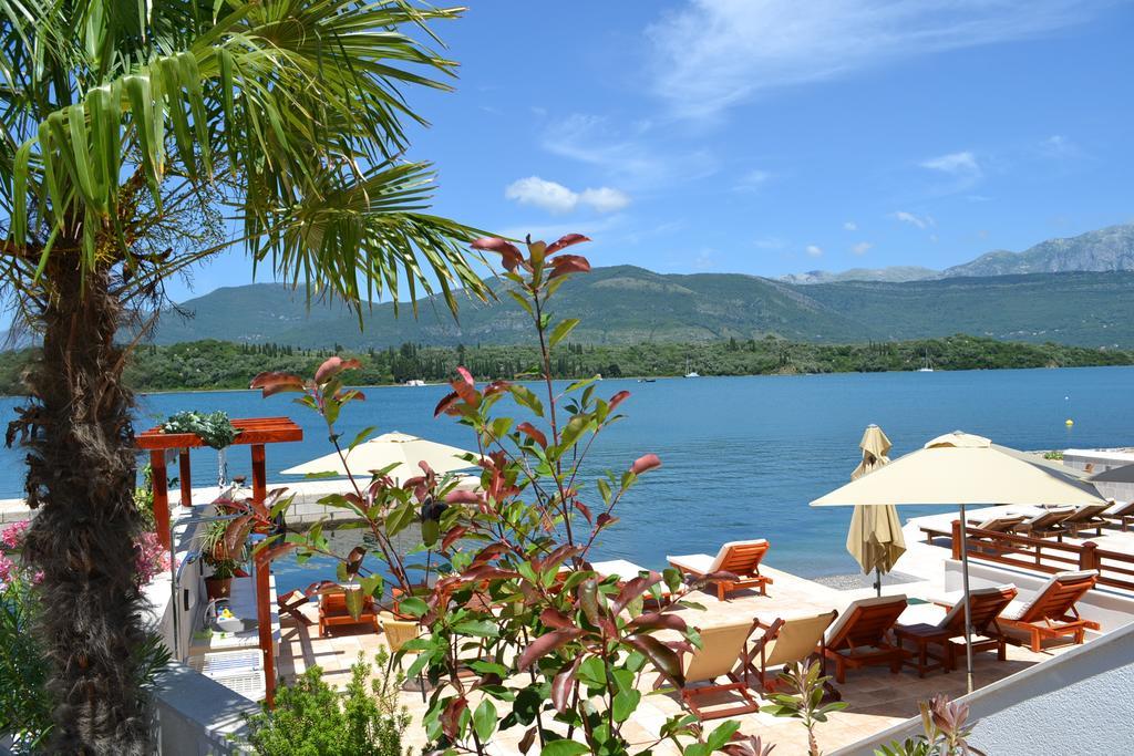 Apartments Harmonia Tivat Exterior foto